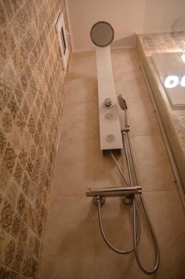 Colonial Touch Apartament Braşov Eksteriør bilde
